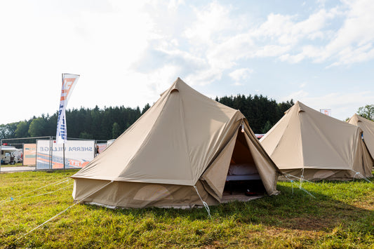 Slaap in een luxe tent op een camping en beleef de F1 in Hongarije